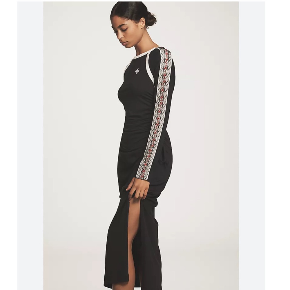 Ruched Midi Dress
Daily Practice/ Anthropologie
NWOT
COLOR- Black Onyx